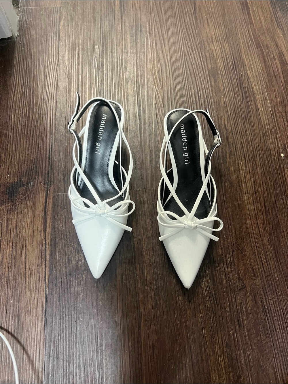 Women’s Black Patent Slingback Kitten Heel Pumps
